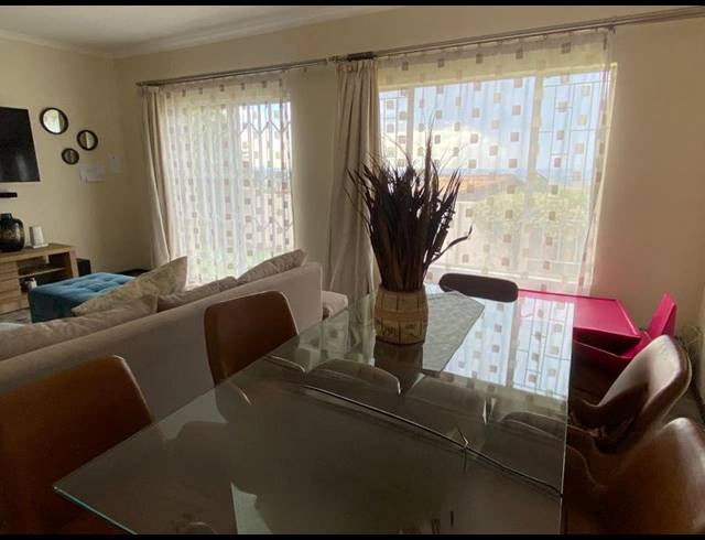 3 BEDROOM TOWNHOUSE FOR SALE IN NORTH RIDING